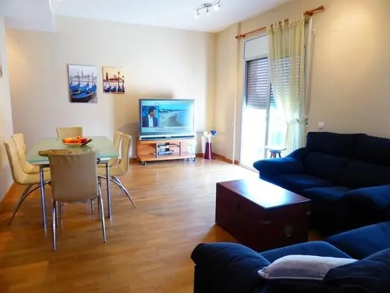 Apart Daire, 3 Yatak Odası, Teras, Havuz Manzaralı