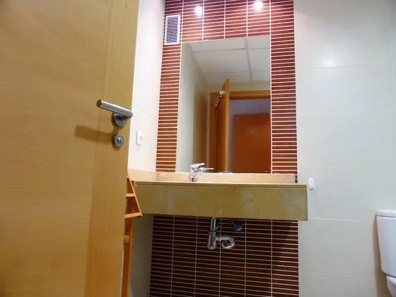 Apart Daire, 3 Yatak Odası, Teras, Havuz Manzaralı