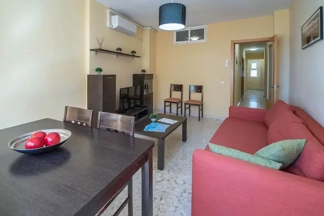 Apart Daire, 2 Yatak Odası, Denize Sıfır