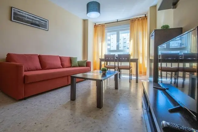 Apart Daire, 2 Yatak Odası, Denize Sıfır