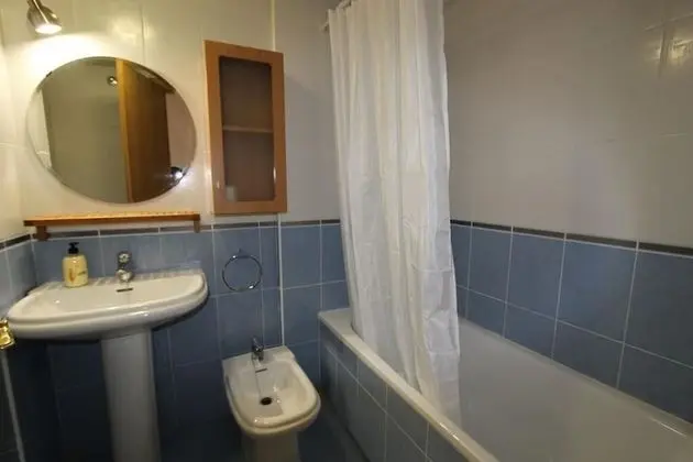 Apart Daire, 2 Yatak Odası, Havuz Manzaralı