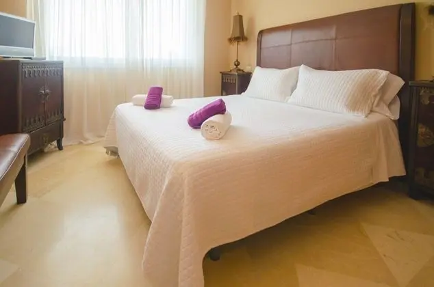 Apart Daire, 2 Yatak Odası, Havuz Manzaralı