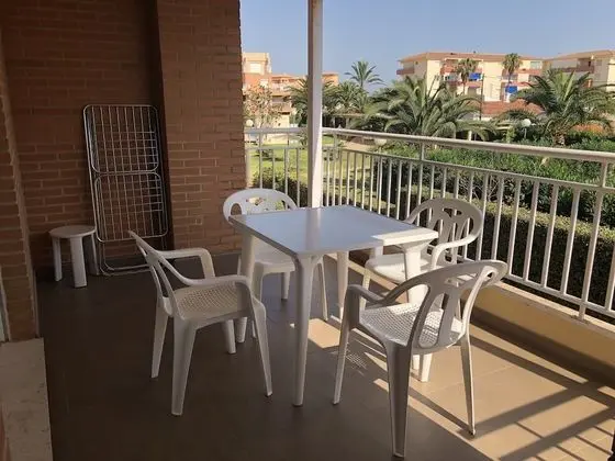 Apart Daire, 2 Yatak Odası, Havuz Manzaralı