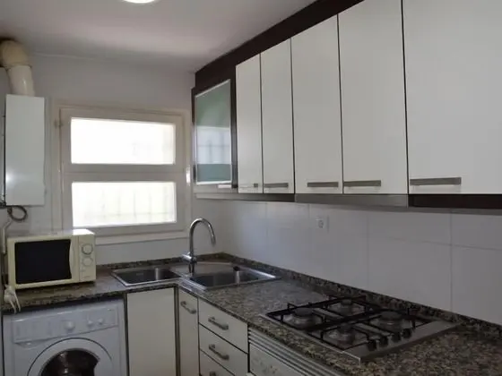 Apart Daire, 2 Yatak Odası, Balkon