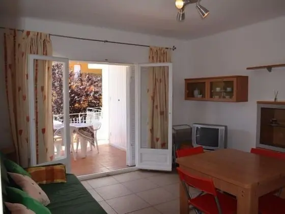 Apart Daire, 2 Yatak Odası, Balkon