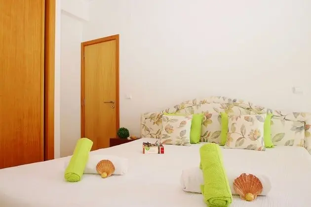 Apart Daire, 2 Yatak Odası, Havuz Kullanımı, Deniz Manzaralı