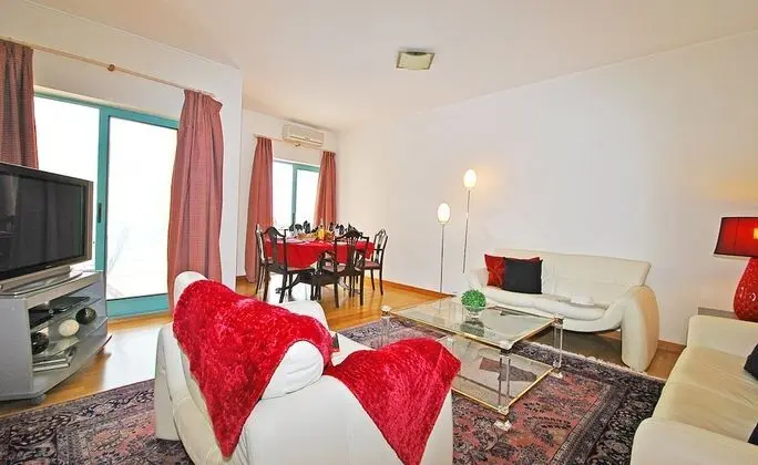 Apart Daire, 2 Yatak Odası, Havuz Kullanımı, Deniz Manzaralı