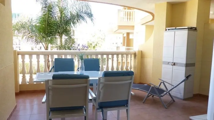 Apart Daire, 2 Yatak Odası, Balkon