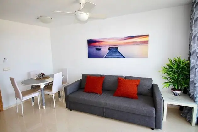 Apart Daire, 2 Yatak Odası, Balkon, Deniz Manzaralı