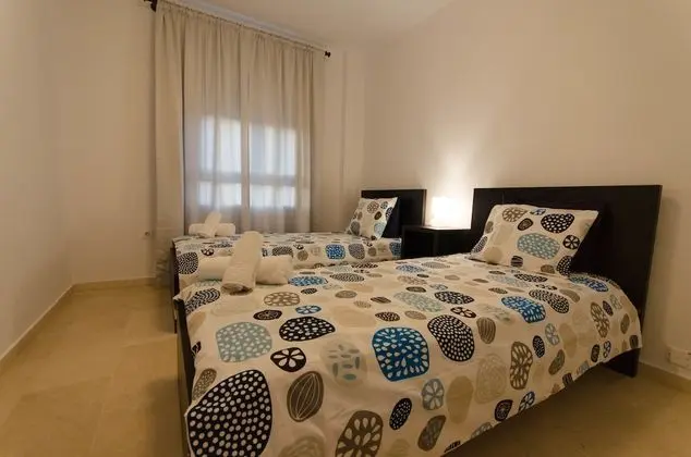 Apart Daire, 3 Yatak Odası, Havuz Manzaralı