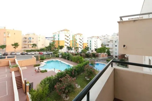 Apart Daire, 3 Yatak Odası, Havuz Manzaralı