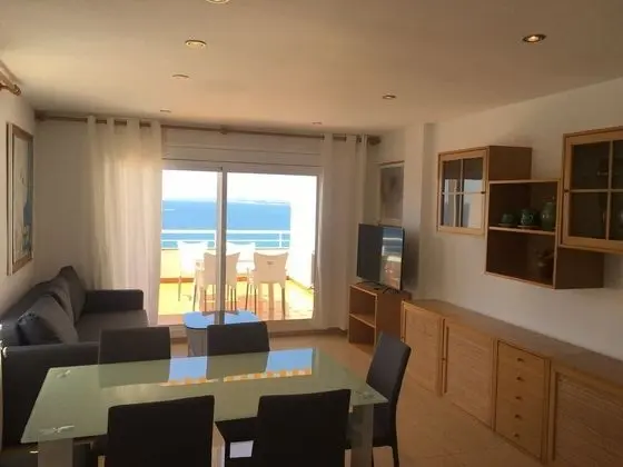 Apart Daire, 2 Yatak Odası, 2 Banyolu