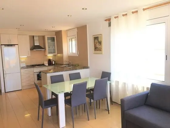 Apart Daire, 2 Yatak Odası, 2 Banyolu