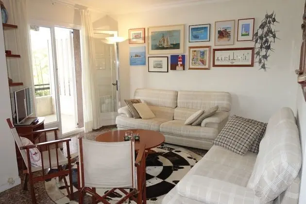 Apart Daire, 4 Yatak Odası, 2 Banyolu, Havuz Manzaralı