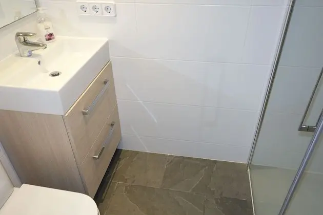 Apart Daire, 4 Yatak Odası, 2 Banyolu, Havuz Manzaralı