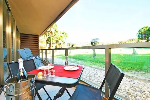 Apart Daire, 2 Yatak Odası, Havuz Kullanımı, Havuz Manzaralı