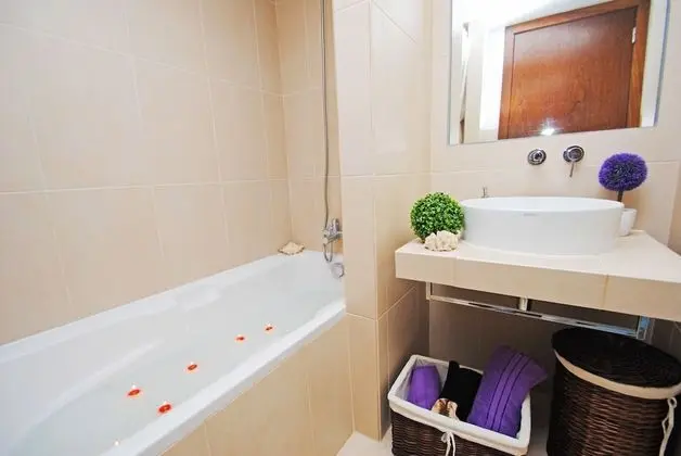 Apart Daire, 2 Yatak Odası, Havuz Kullanımı, Havuz Manzaralı