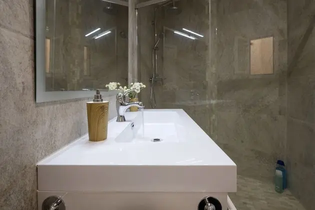Çatı Katı Süiti (Penthouse), 2 Yatak Odası, Teras, Kısmi Deniz Manzaralı