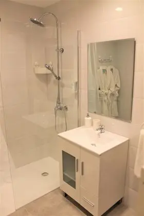 Comfort Apart Daire, 1 Yatak Odası, Balkon, Plaj Manzaralı