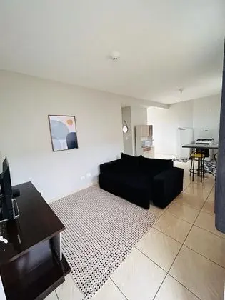 Apartment (08)