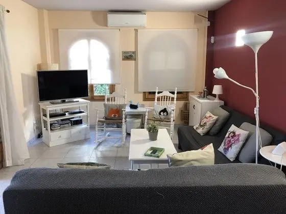 Apart Daire, 2 Yatak Odası, Havuz Manzaralı