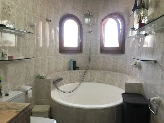 Apart Daire, 2 Yatak Odası, Havuz Manzaralı