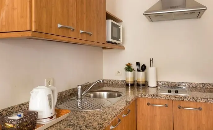 Apart Daire, 1 Yatak Odası, Balkon (1B)