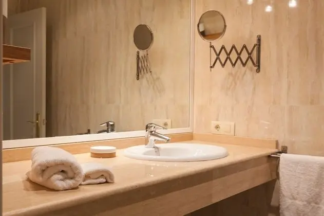 Apart Daire, 1 Yatak Odası, Balkon (1B)
