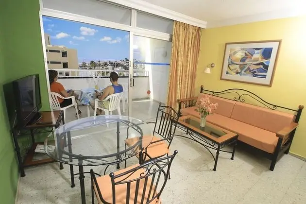 Apart Daire, Havuz Manzaralı, Plaj Kenarı
