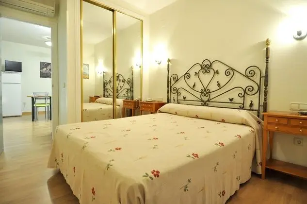 Family Stüdyo, Teras