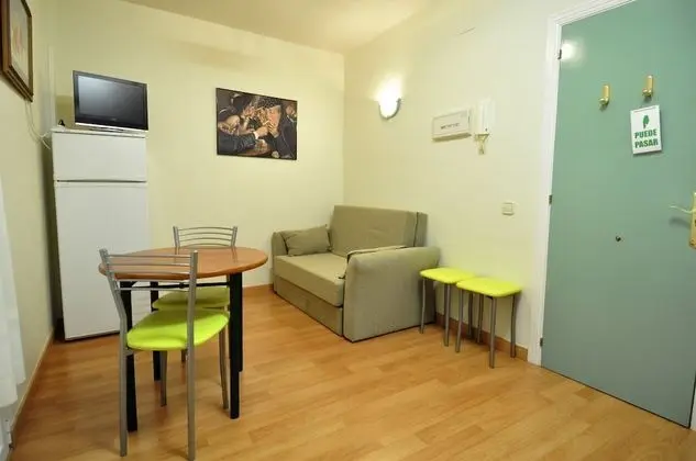 Family Stüdyo, Teras