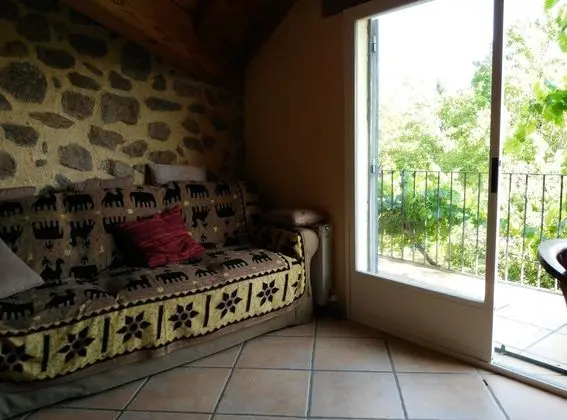 Apart Daire, Bahçe Manzaralı