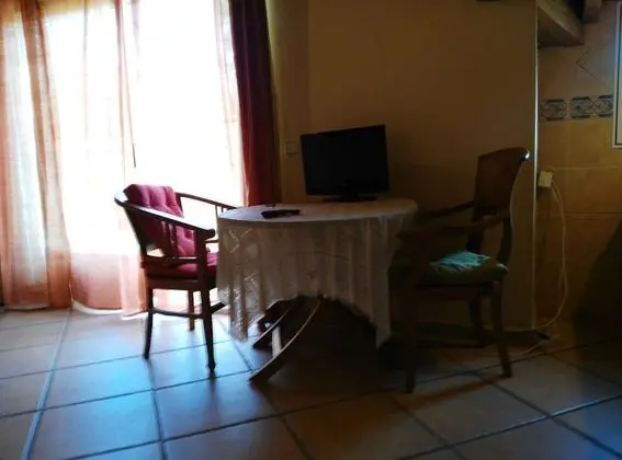 Apart Daire, Bahçe Manzaralı