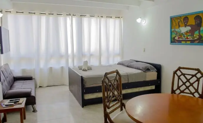 Apart Daire, 2 Büyük (Queen) Boy Yatak (210)