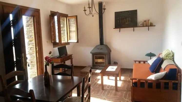 Comfort Apart Daire, 2 Yatak Odası, Şömine, Dağ Manzaralı