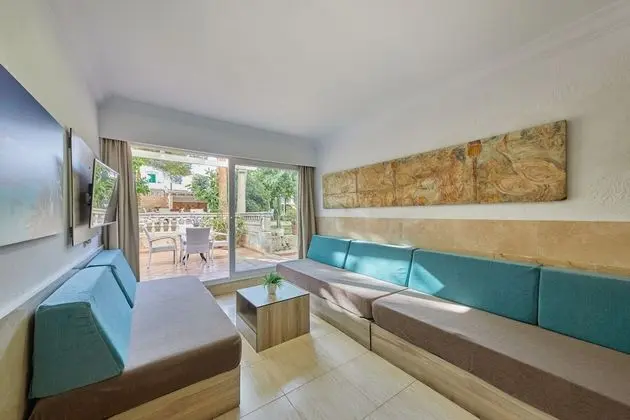 Apart Daire, 1 Yatak Odası, Balkon, Bahçe Manzaralı