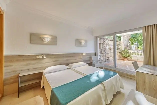 Apart Daire, 1 Yatak Odası, Balkon, Bahçe Manzaralı