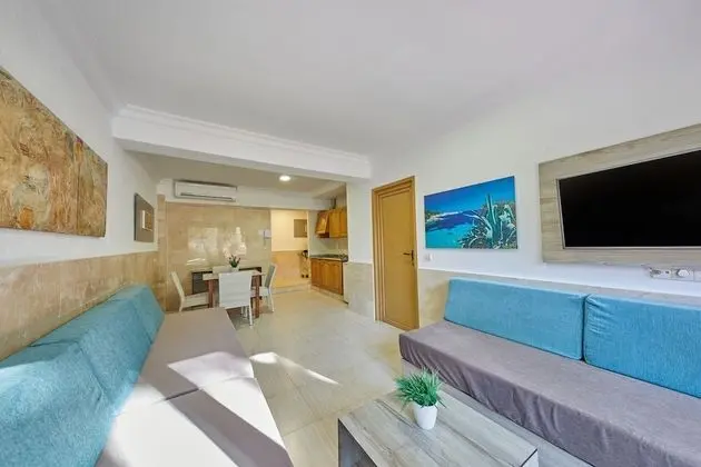Apart Daire, 1 Yatak Odası, Balkon, Bahçe Manzaralı