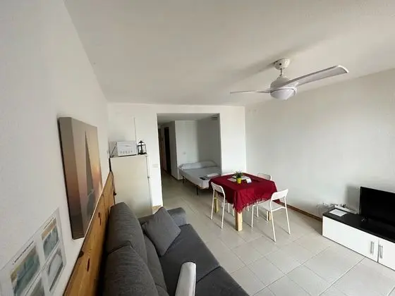 Stüdyo, Kısmi Deniz Manzaralı