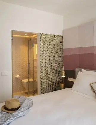 Stüdyo, Balkon, Kısmi Deniz Manzaralı