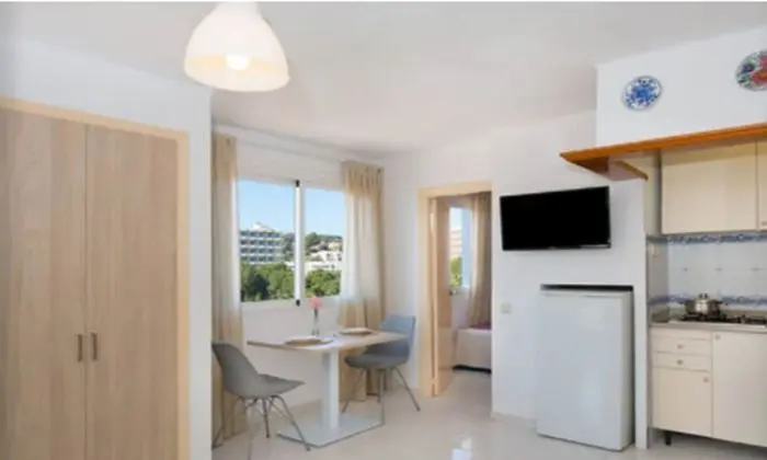 Stüdyo, Balkon