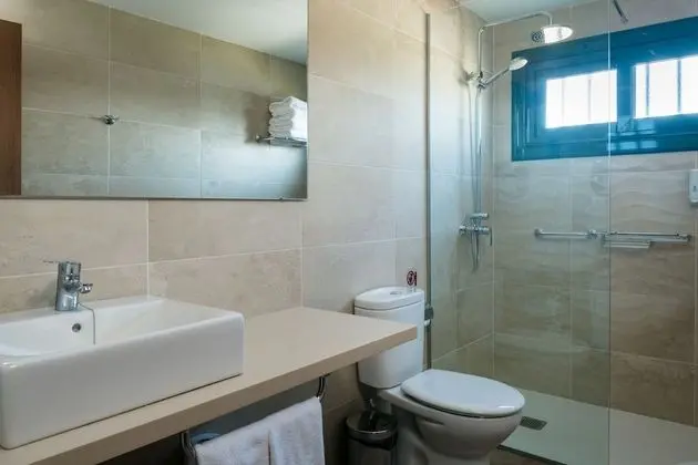 Apart Daire, 2 Yatak Odası, Bahçe Manzaralı