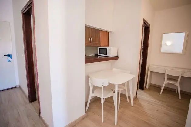 Classic Stüdyo, Teras, Havuz Manzaralı