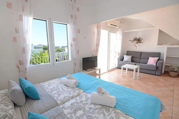 Stüdyo, Balkon