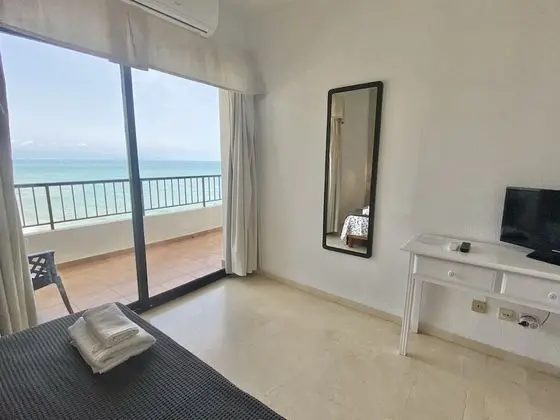 Premium Apart Daire, Deniz Manzaralı, Plaj Kenarı