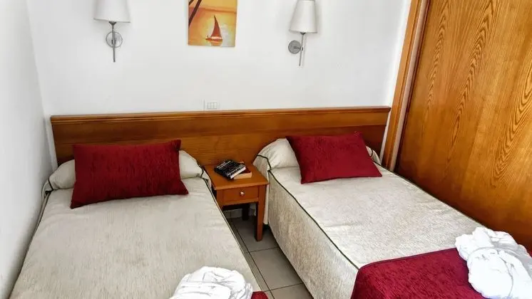 Apart Daire, Avlu Manzaralı (Cocoteros)