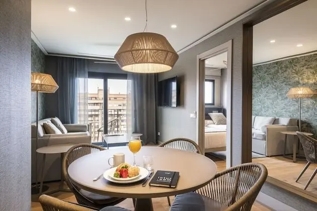 Luxury Apart Daire, 2 Yatak Odası, Balkon, Park Manzaralı