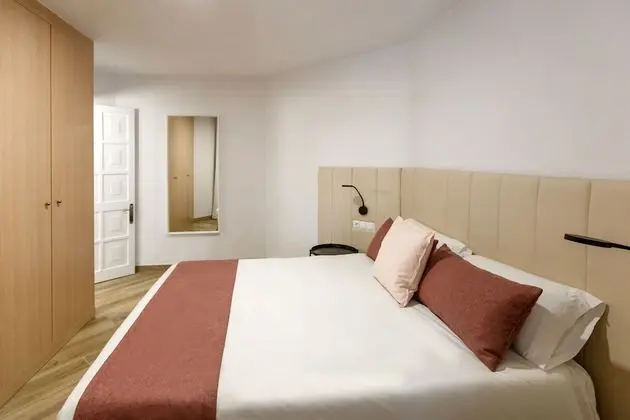 Basic Apart Daire, 1 Yatak Odası, Havuz Manzaralı