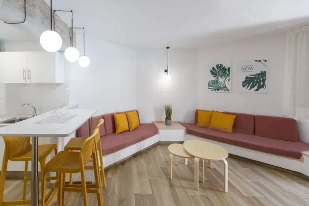 Basic Apart Daire, 1 Yatak Odası, Havuz Manzaralı