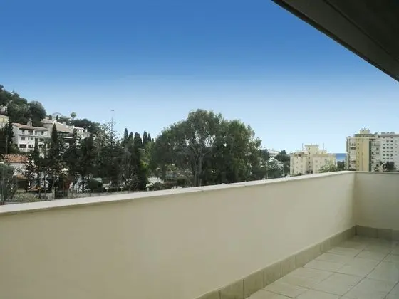 Stüdyo, Teras